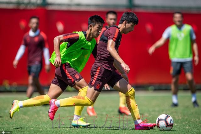 国少主帅口中战术完善的“关键”　29天29堂视频战术课